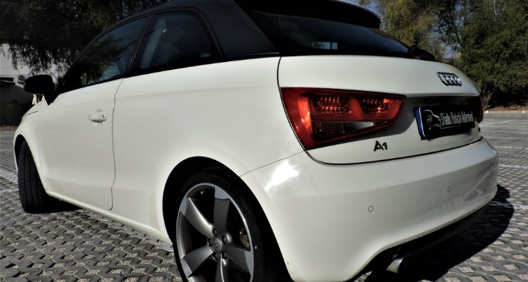 Audi A1 Sport  R18