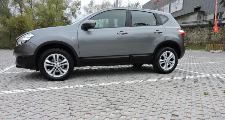 Nissan  Qashqai