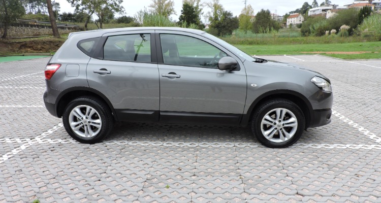 Nissan  Qashqai