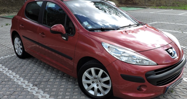 Peugeot 207 1.6 hdi sport