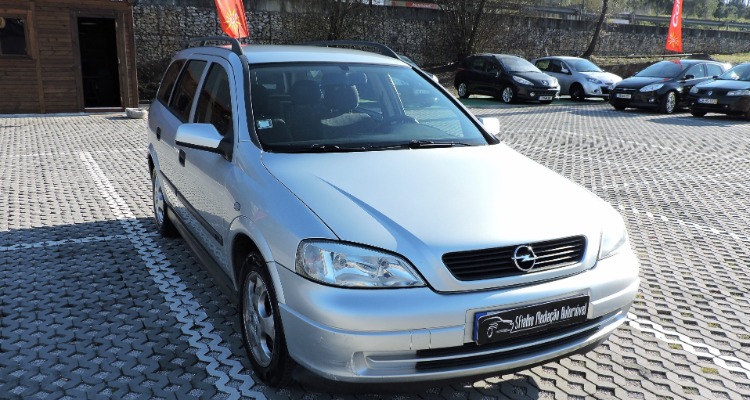 Opel astra caravan