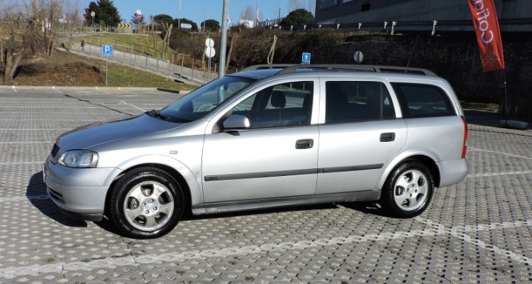 Opel astra caravan