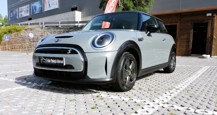 MINI Electric Cooper SE