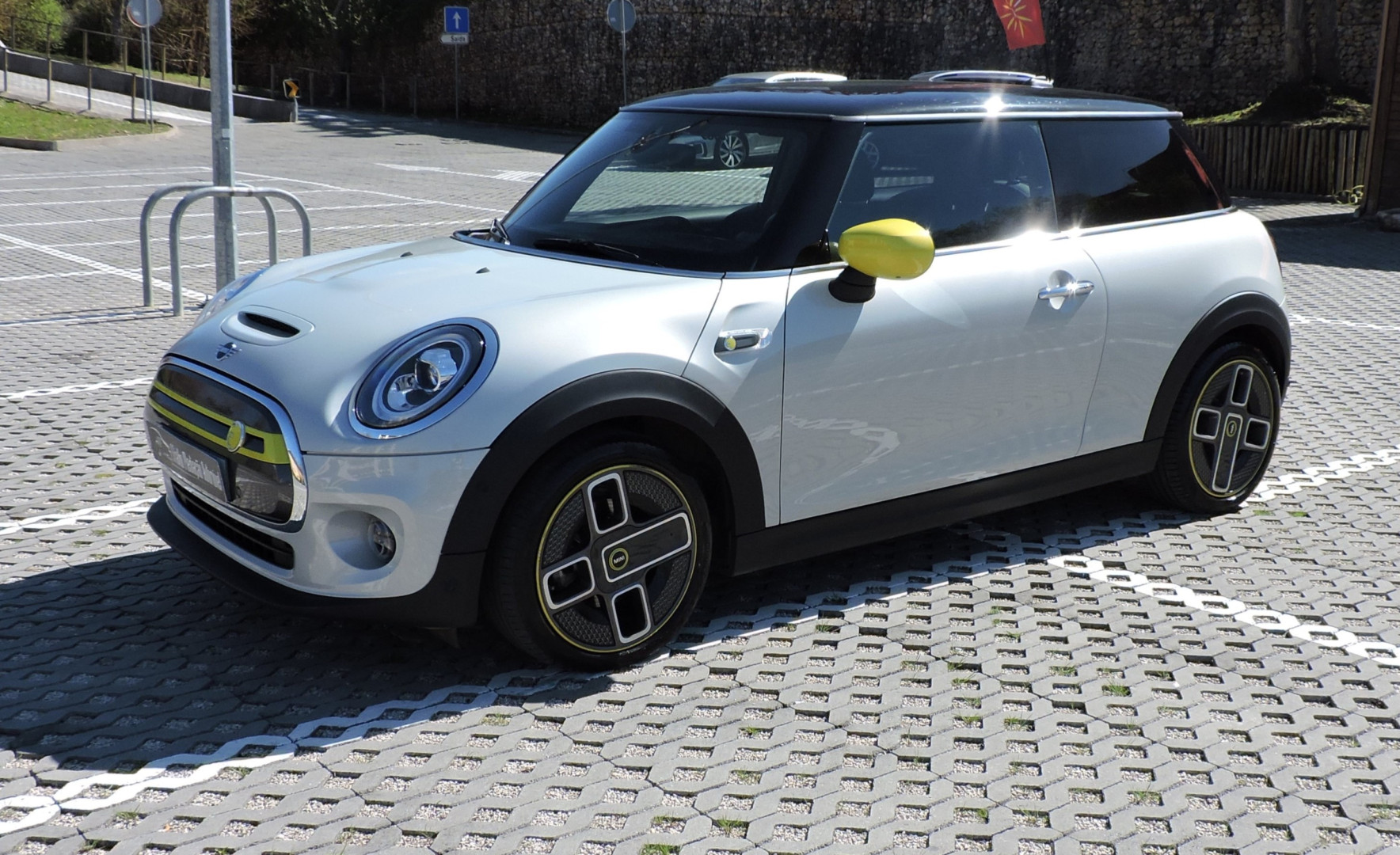 MINI Electric Cooper SE