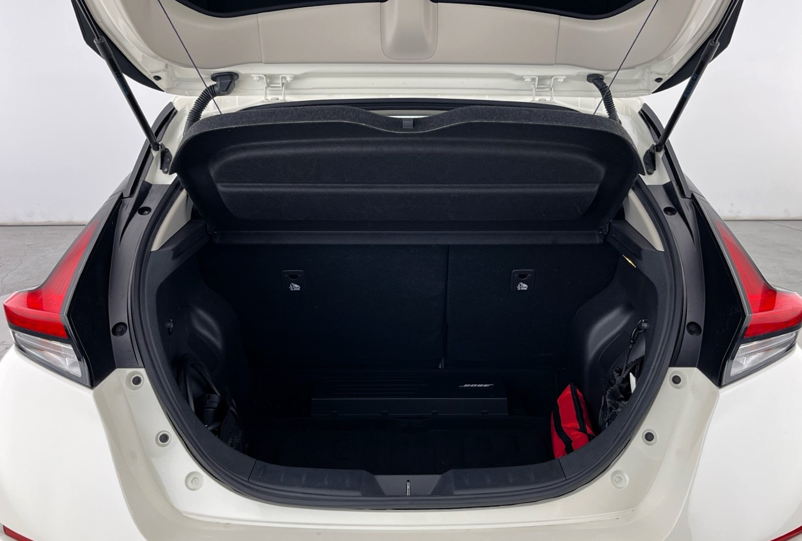 Nissan Leaf N-Connecta Full Led