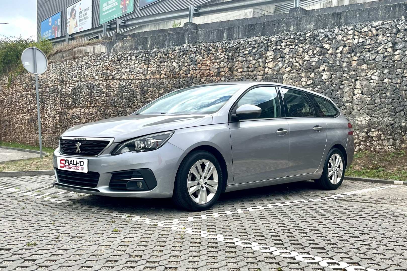 Peugeot 308 SW 1.5 BLUEHDI BUSINESS LINE
