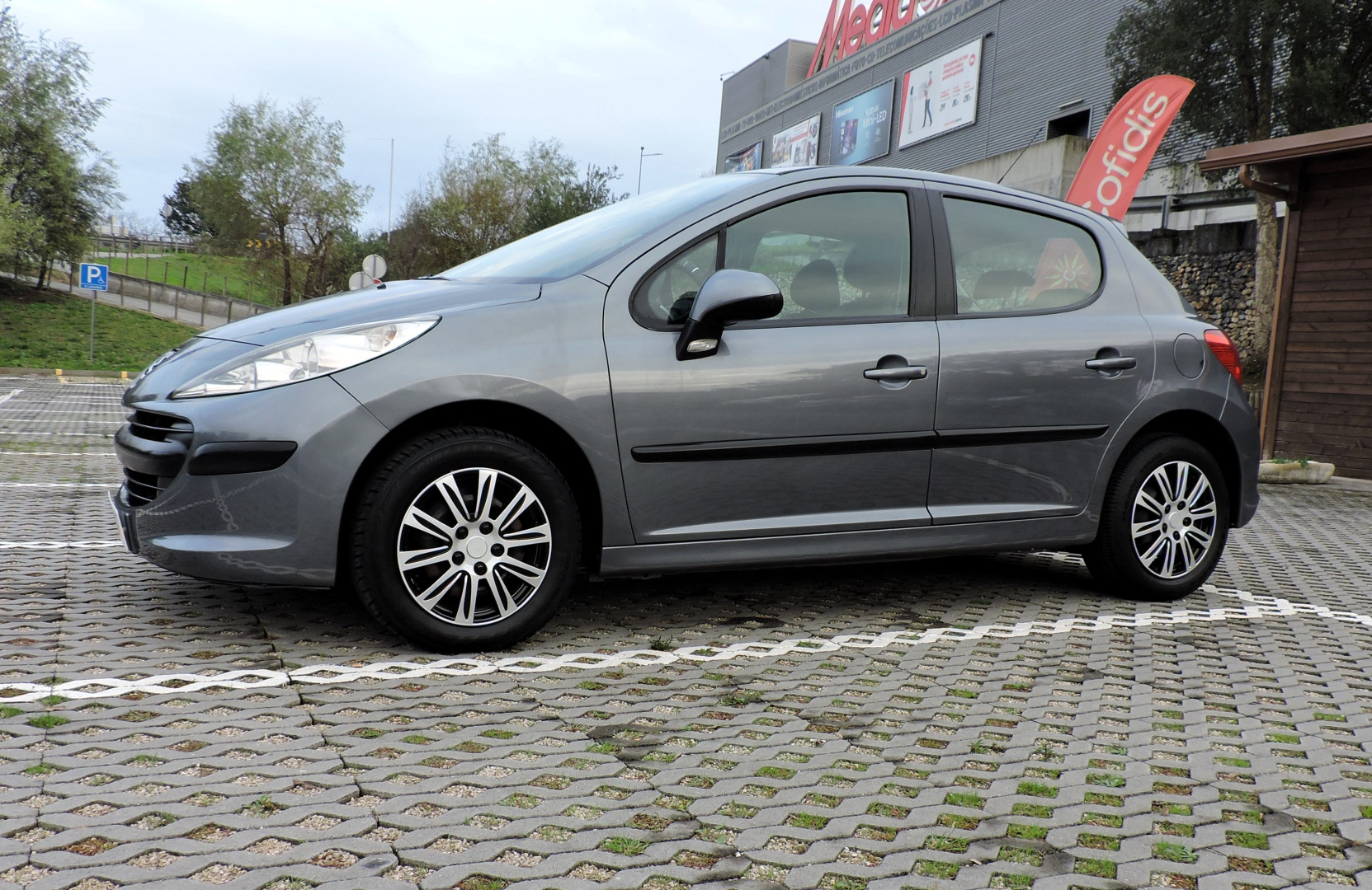 Peugeot 207 1.4 VTi Style