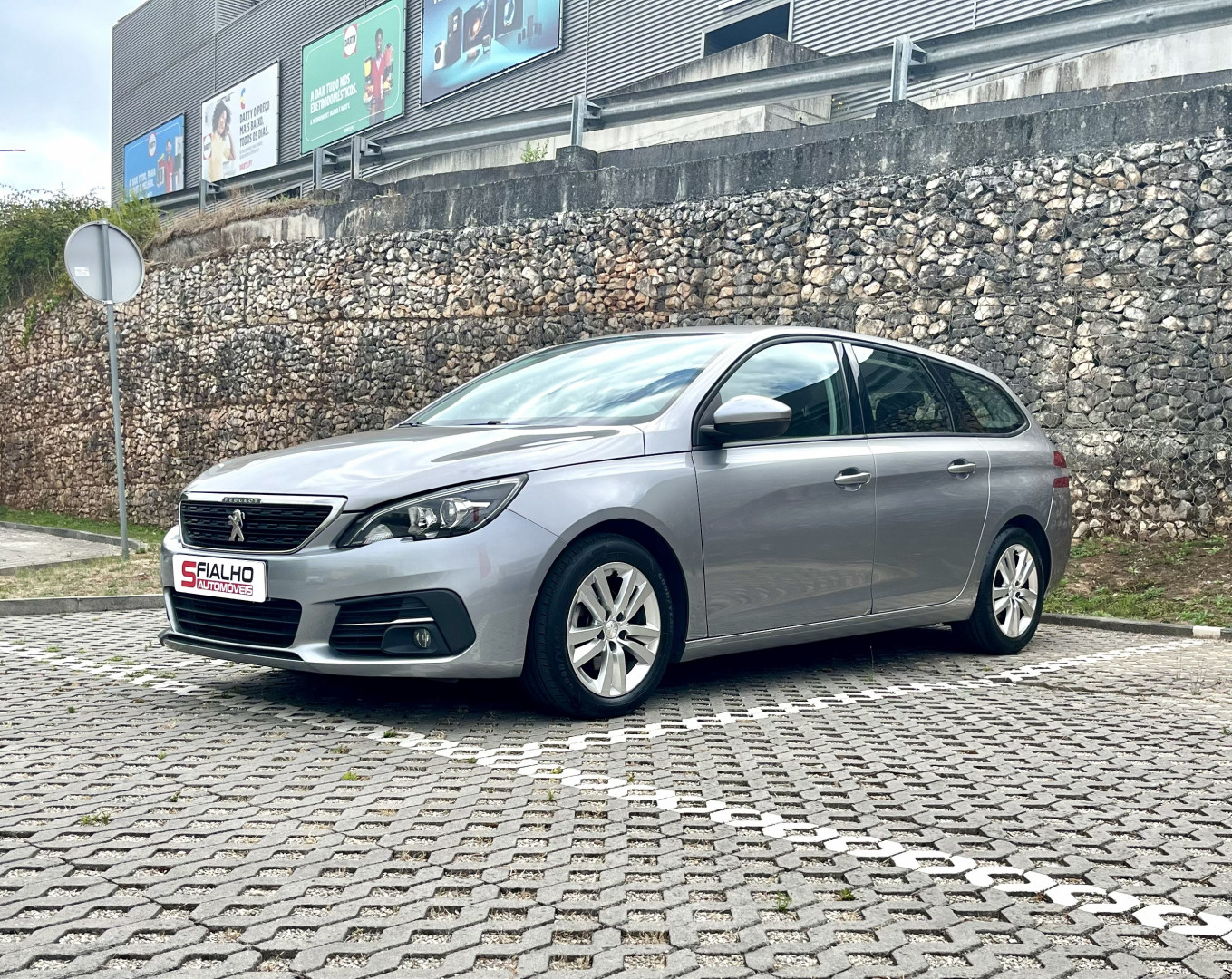 Peugeot 308 SW 1.5 BLUEHDI BUSINESS LINE