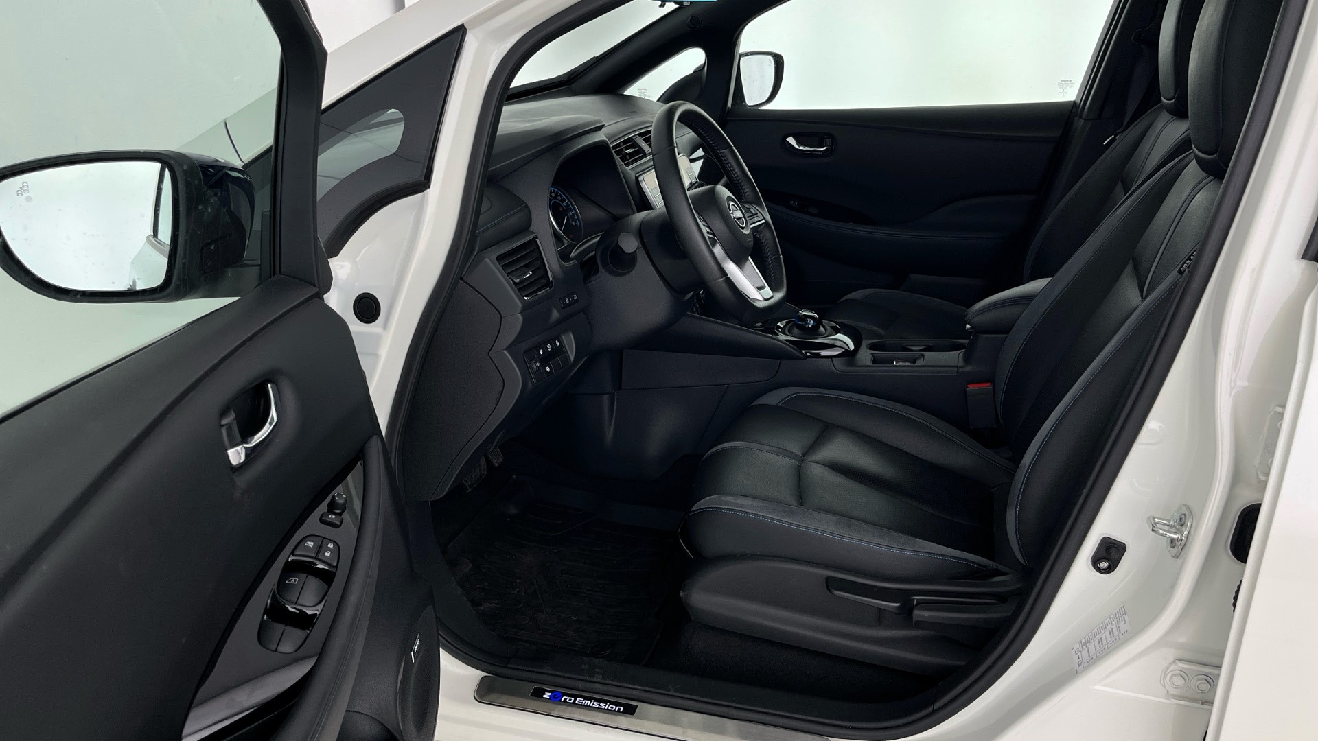 Nissan Leaf N-Connecta Full Led