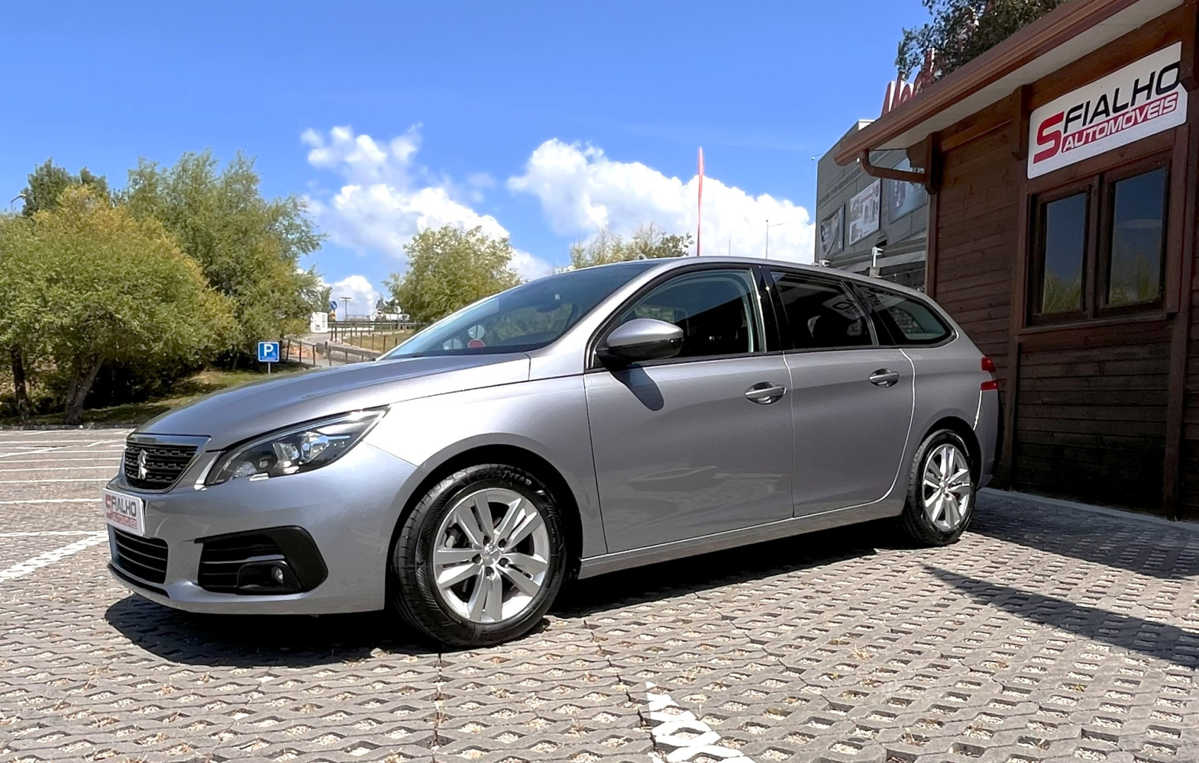 Peugeot 308 SW 1.5 BLUEHDI BUSINESS LINE