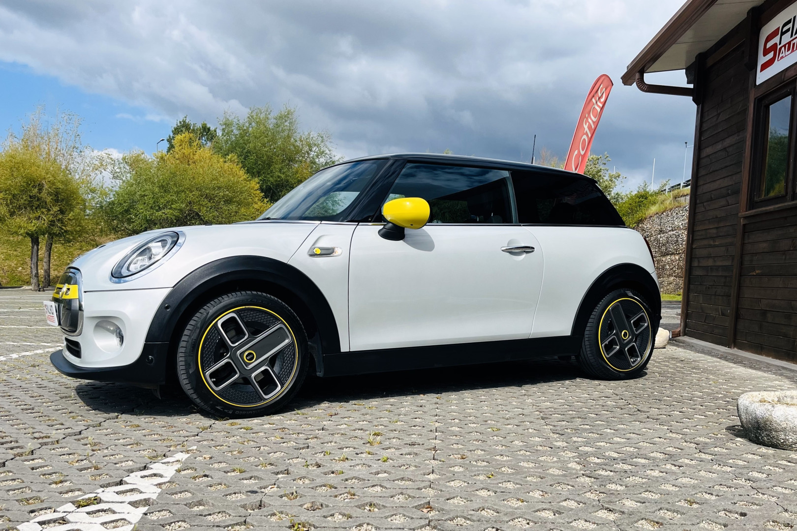 MINI Electric Cooper SE