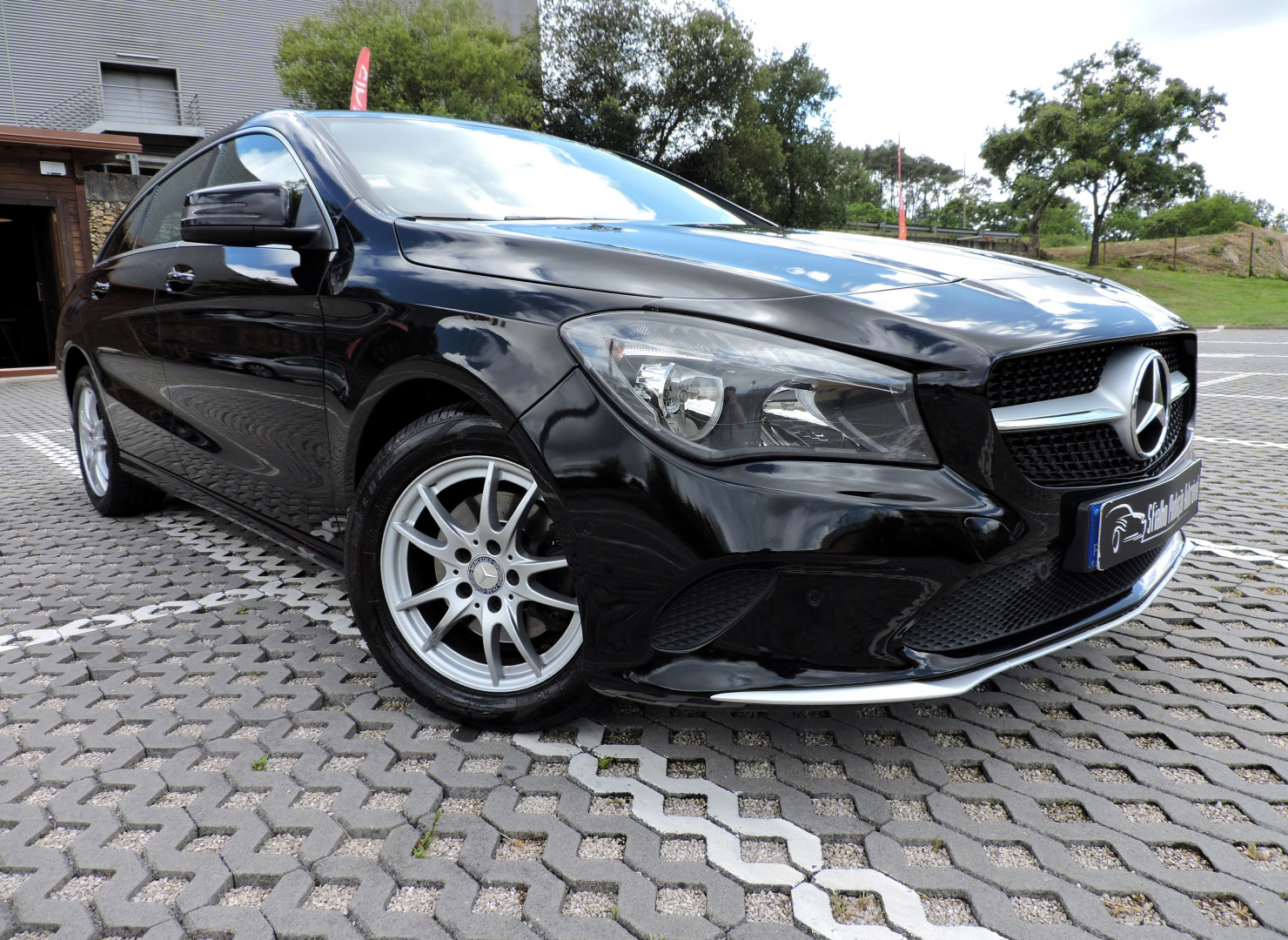 Mercedes-Benz CLA 200 d Shooting Brake