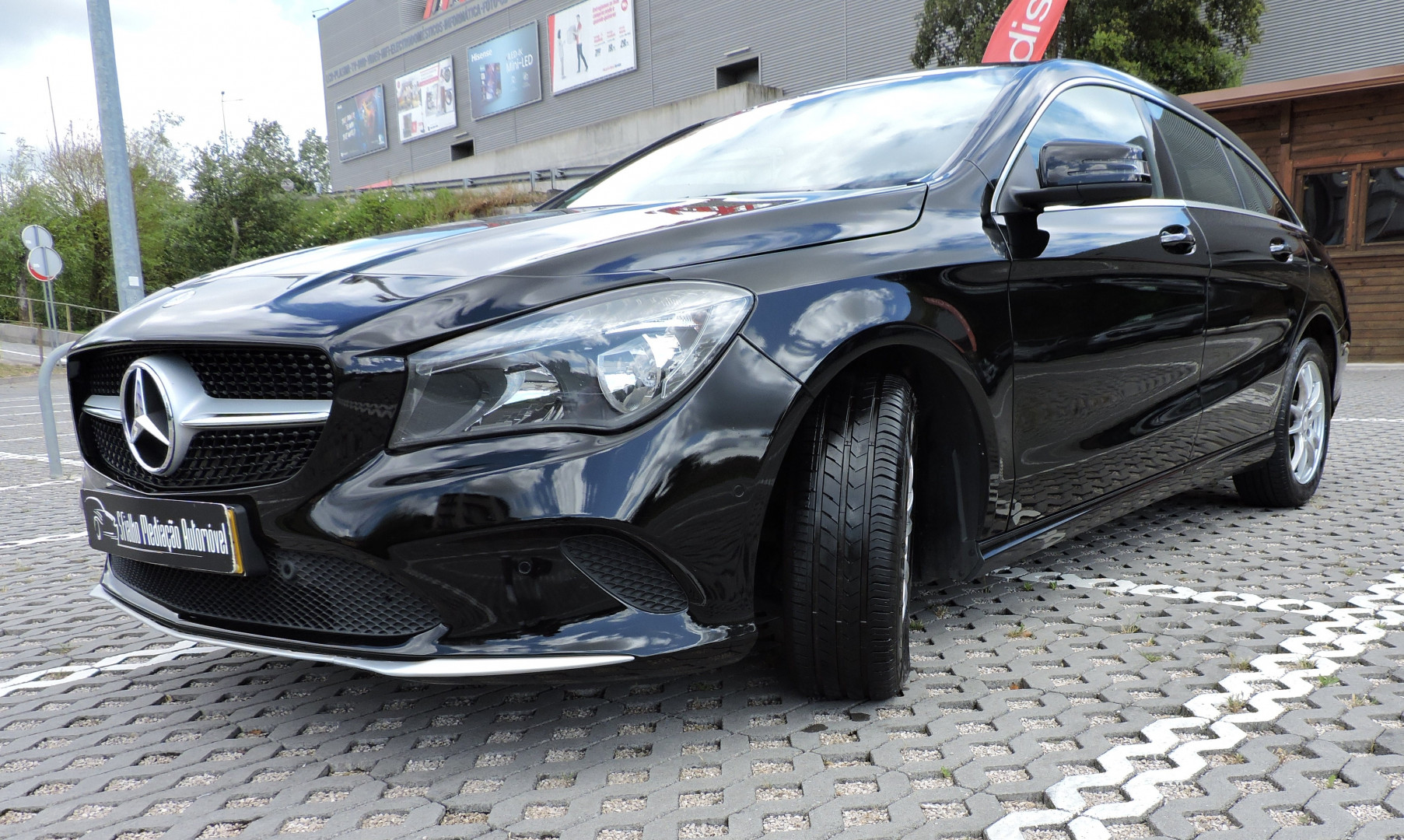 Mercedes-Benz CLA 200 d Shooting Brake