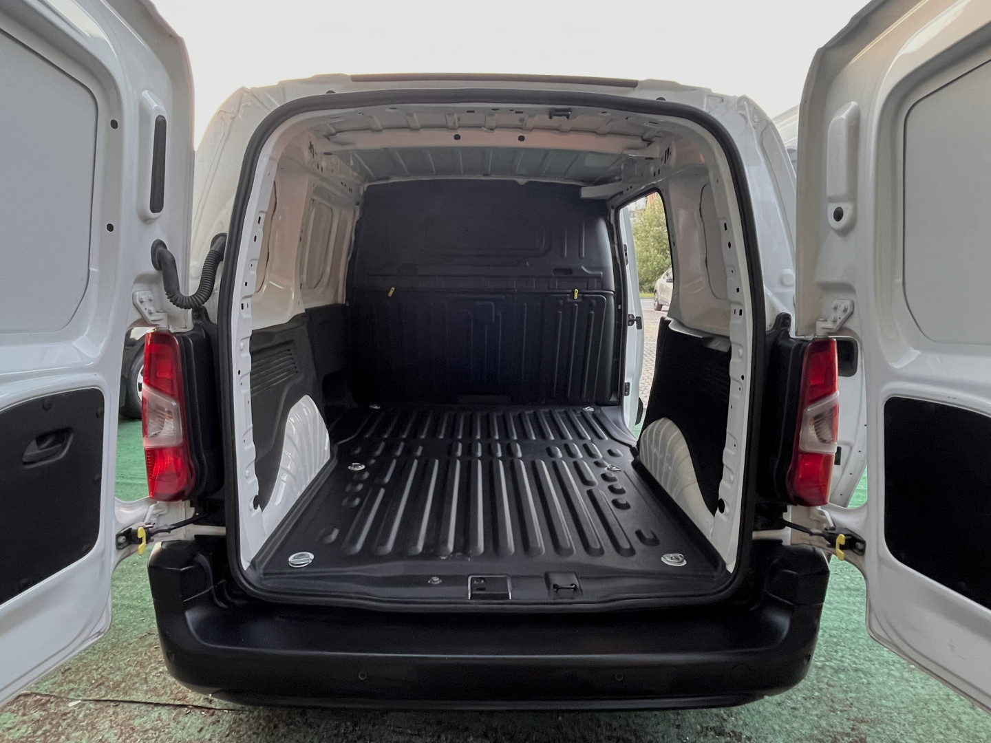 Opel Combo cargo diesel 1.5 CDTI L1H1 ENJOY