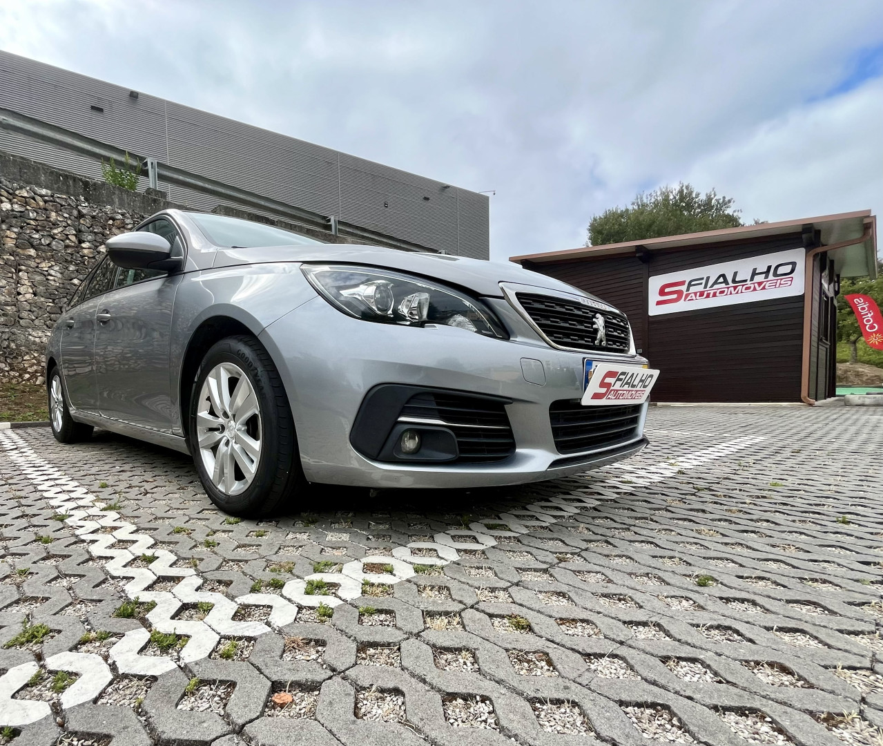 Peugeot 308 SW 1.5 BLUEHDI BUSINESS LINE