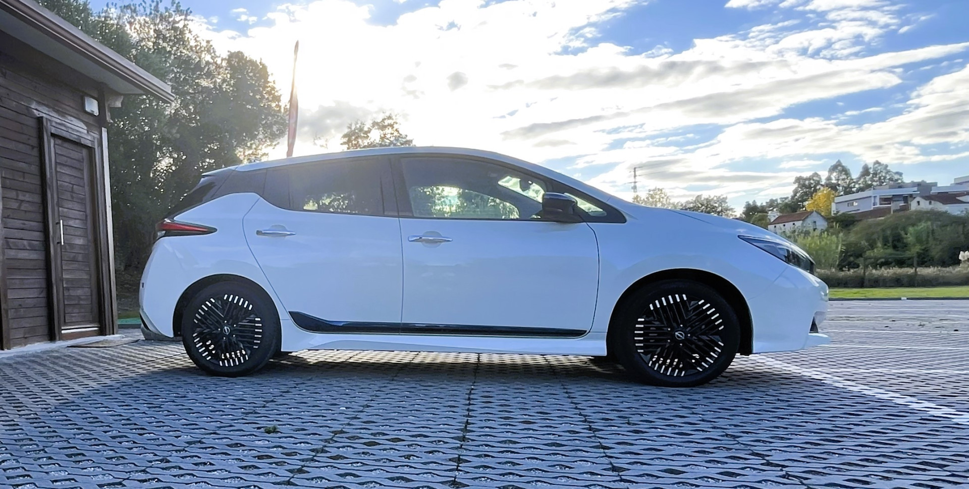 Nissan Leaf N-Connecta Full Led