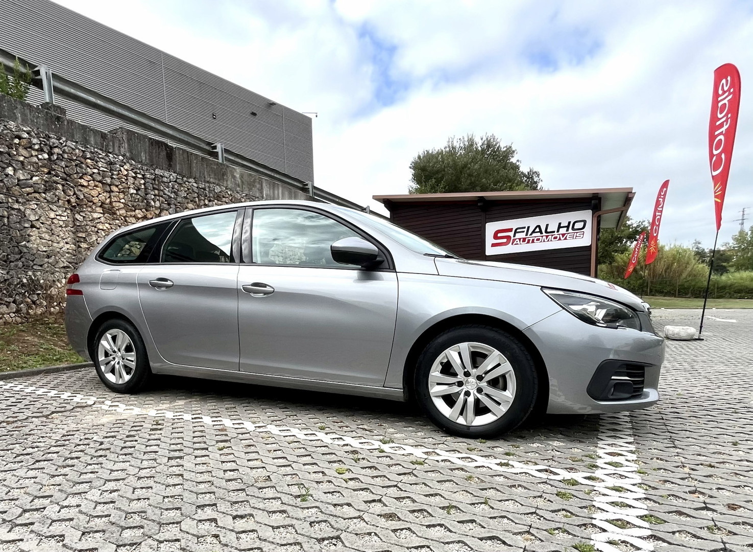 Peugeot 308 SW 1.5 BLUEHDI BUSINESS LINE